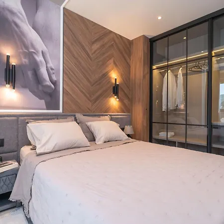 Zen Kalifa 5 Star Exclusive For 4